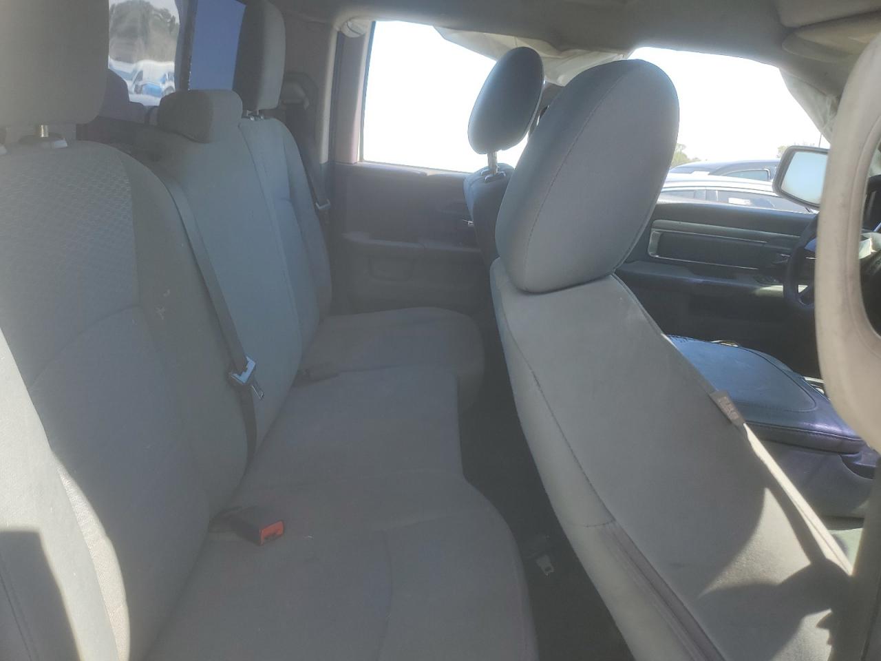 2016 Ram 1500 Slt VIN: 1C6RR6GT3GS393949 Lot: 90689495