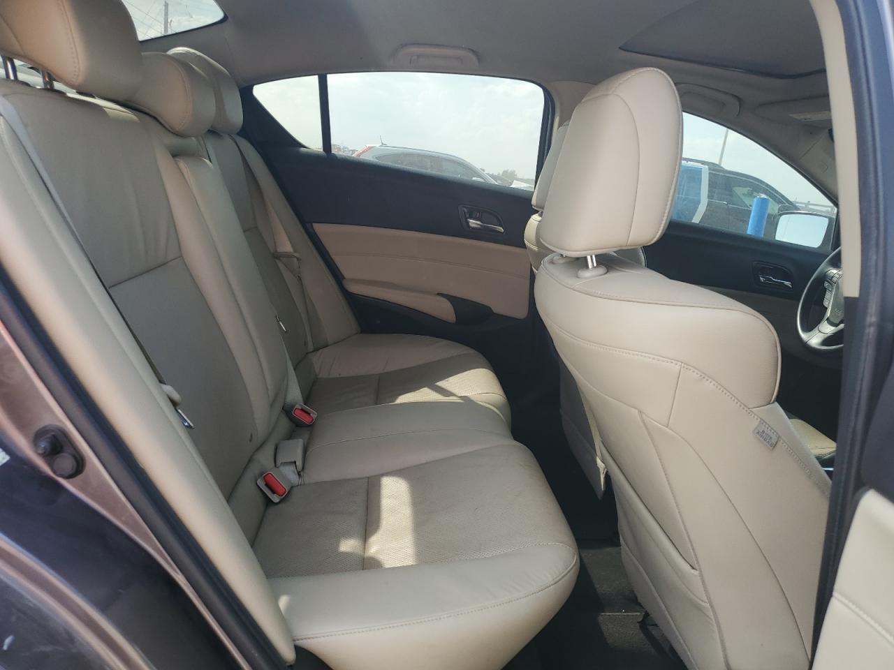 2015 Acura Ilx 20 Tech VIN: 19VDE1F75FE005586 Lot: 82646765