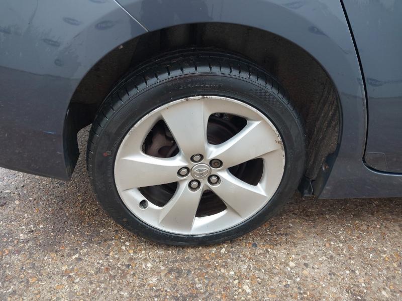 2010 TOYOTA PRIUS T SPIRIT VVT-I CVT 