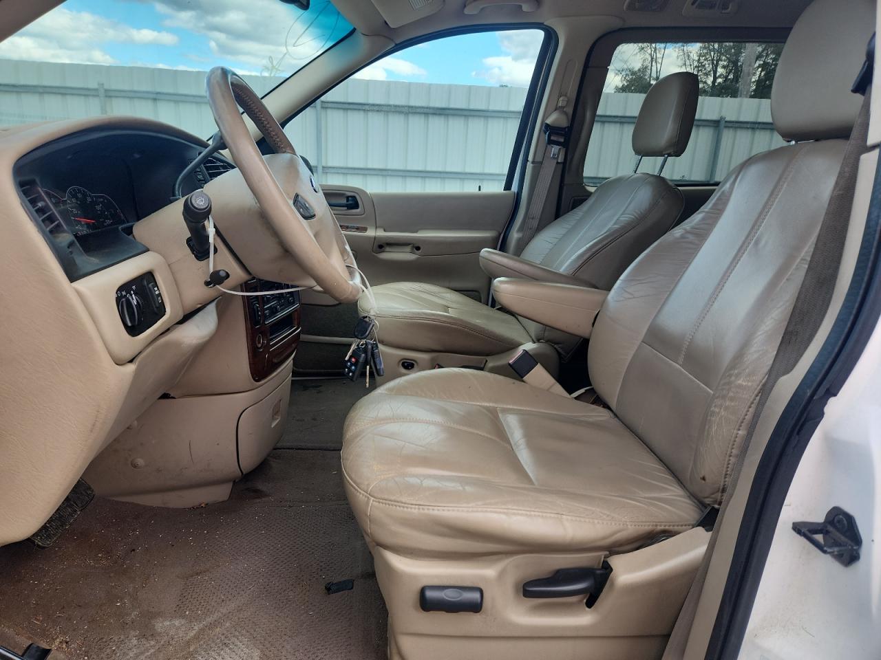 2001 Ford Windstar Sel VIN: 2FMZA53421BA71390 Lot: 90693635