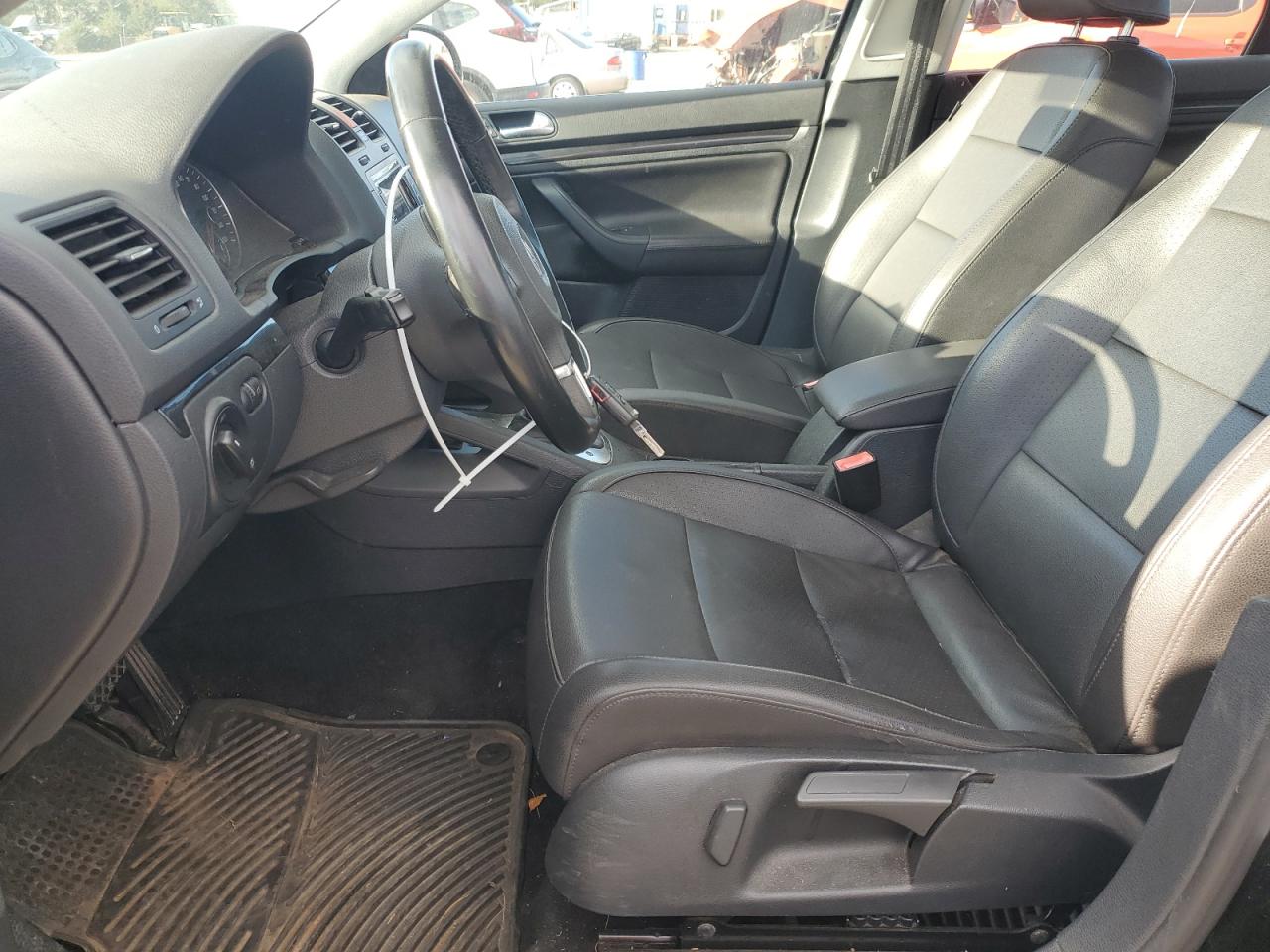 2010 Volkswagen Jetta Se VIN: 3VWRZ7AJ3AM043966 Lot: 82007615