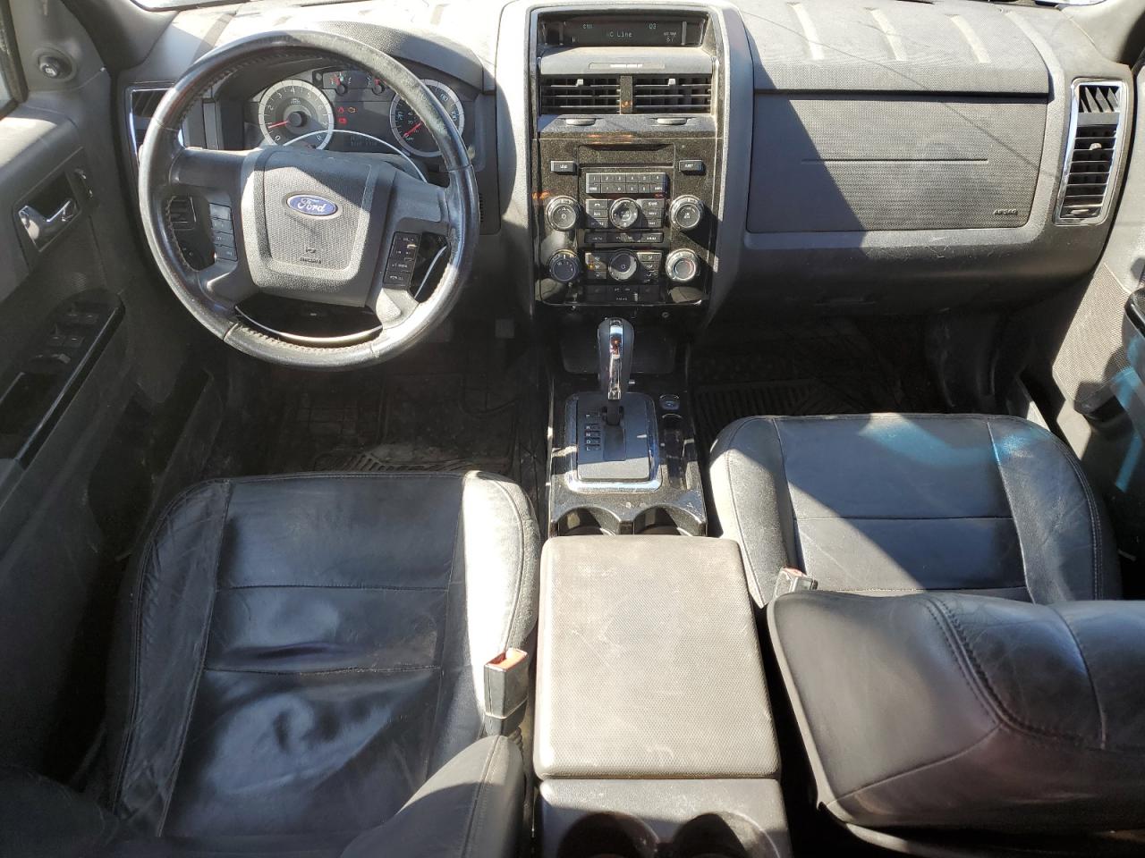 2010 Ford Escape Limited VIN: 1FMCU9EG4AKC13370 Lot: 87477385
