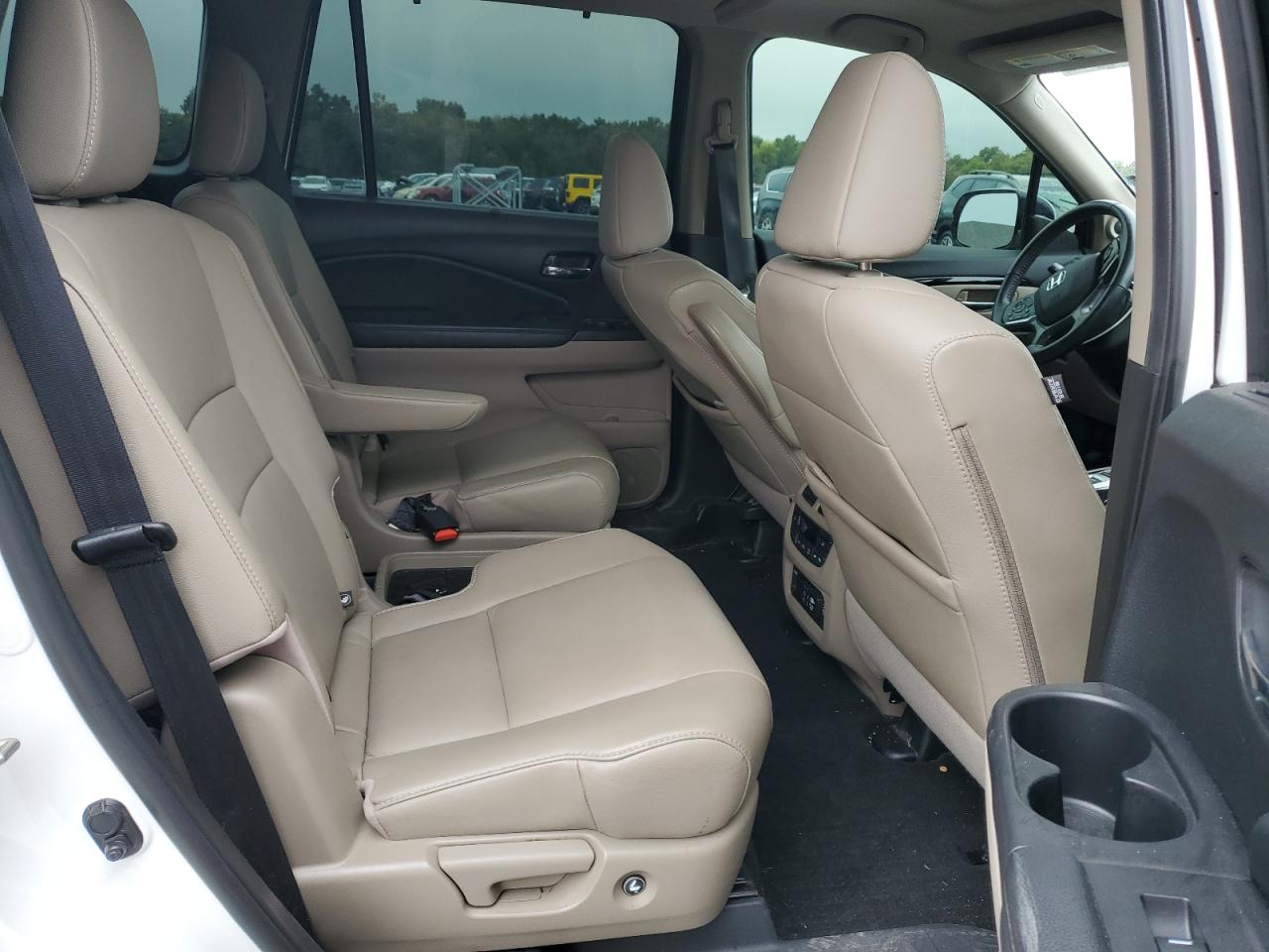 2020 Honda Pilot Touring VIN: 5FNYF6H68LB011685 Lot: 82208695