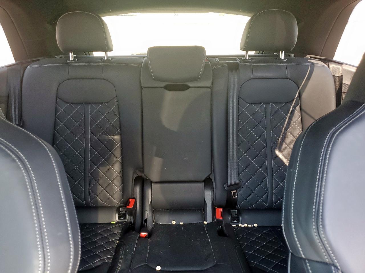 2023 Audi Sq8 Premium Plus VIN: WA1AWBF13PD047647 Lot: 85390215