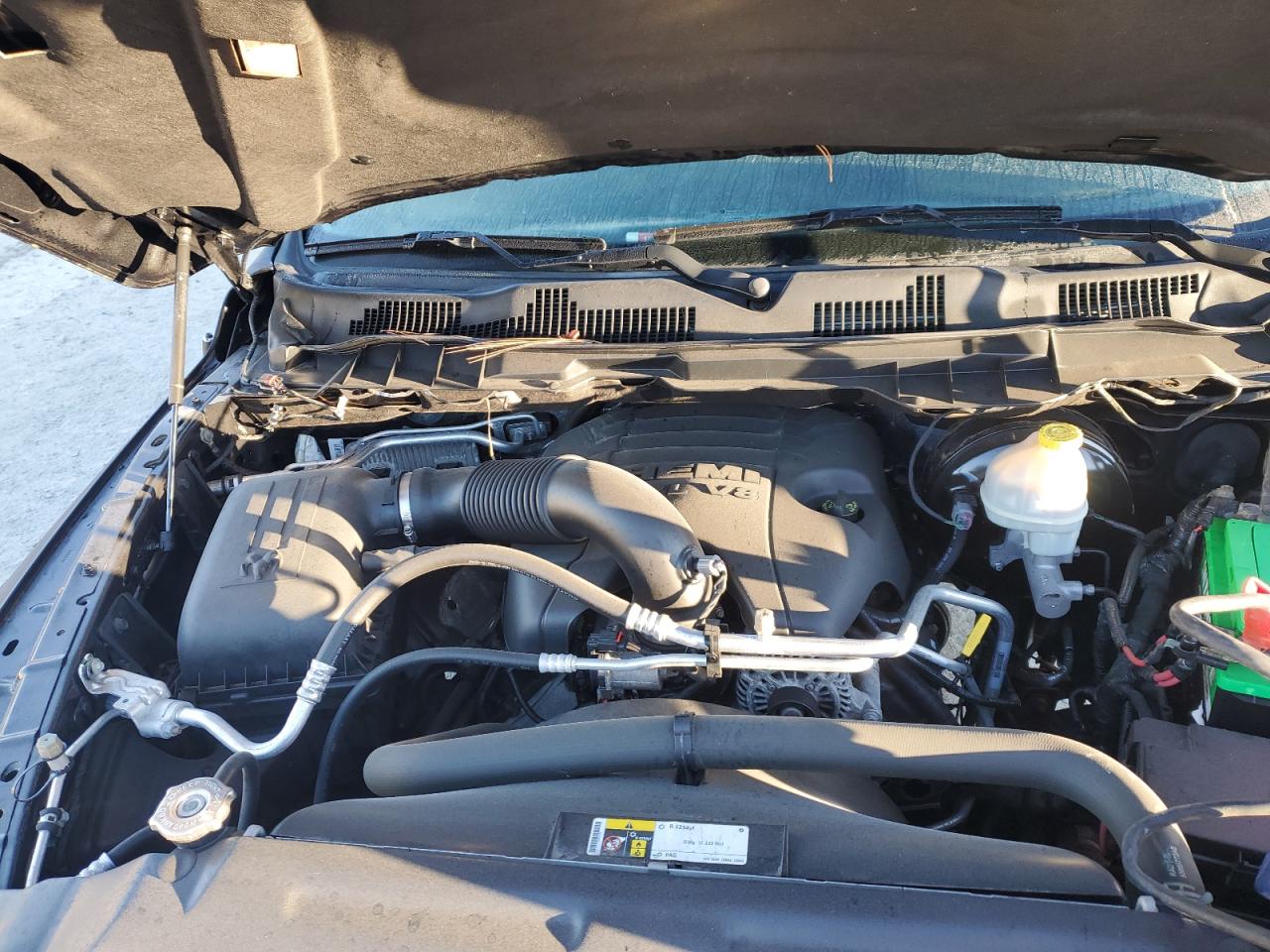 2016 Ram 1500 Laramie VIN: 1C6RR7JT1GS205749 Lot: 90330815