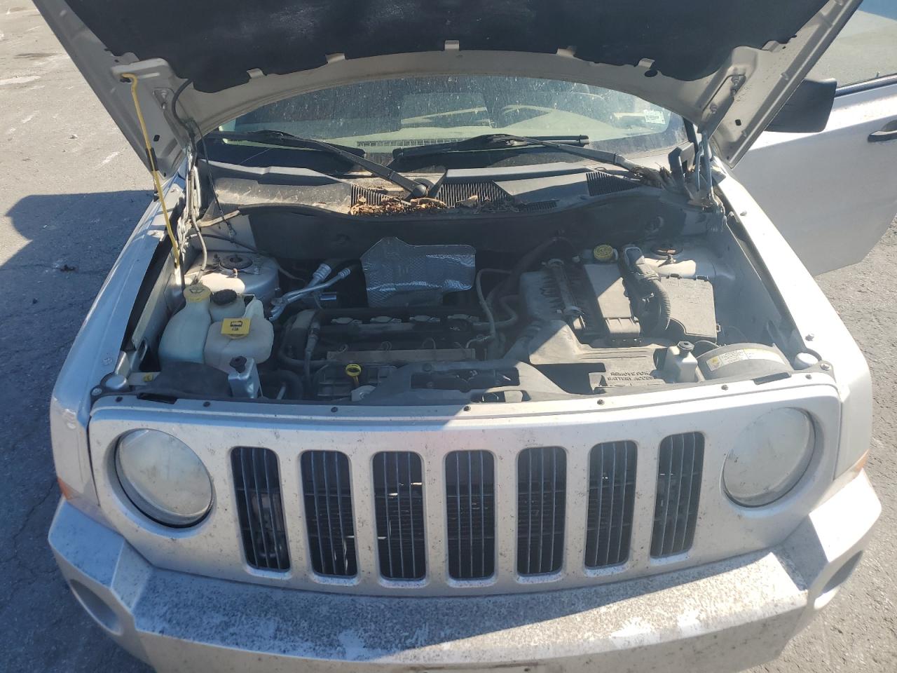 2008 Jeep Patriot Sport VIN: 1J8FF28WX8D566077 Lot: 85816475