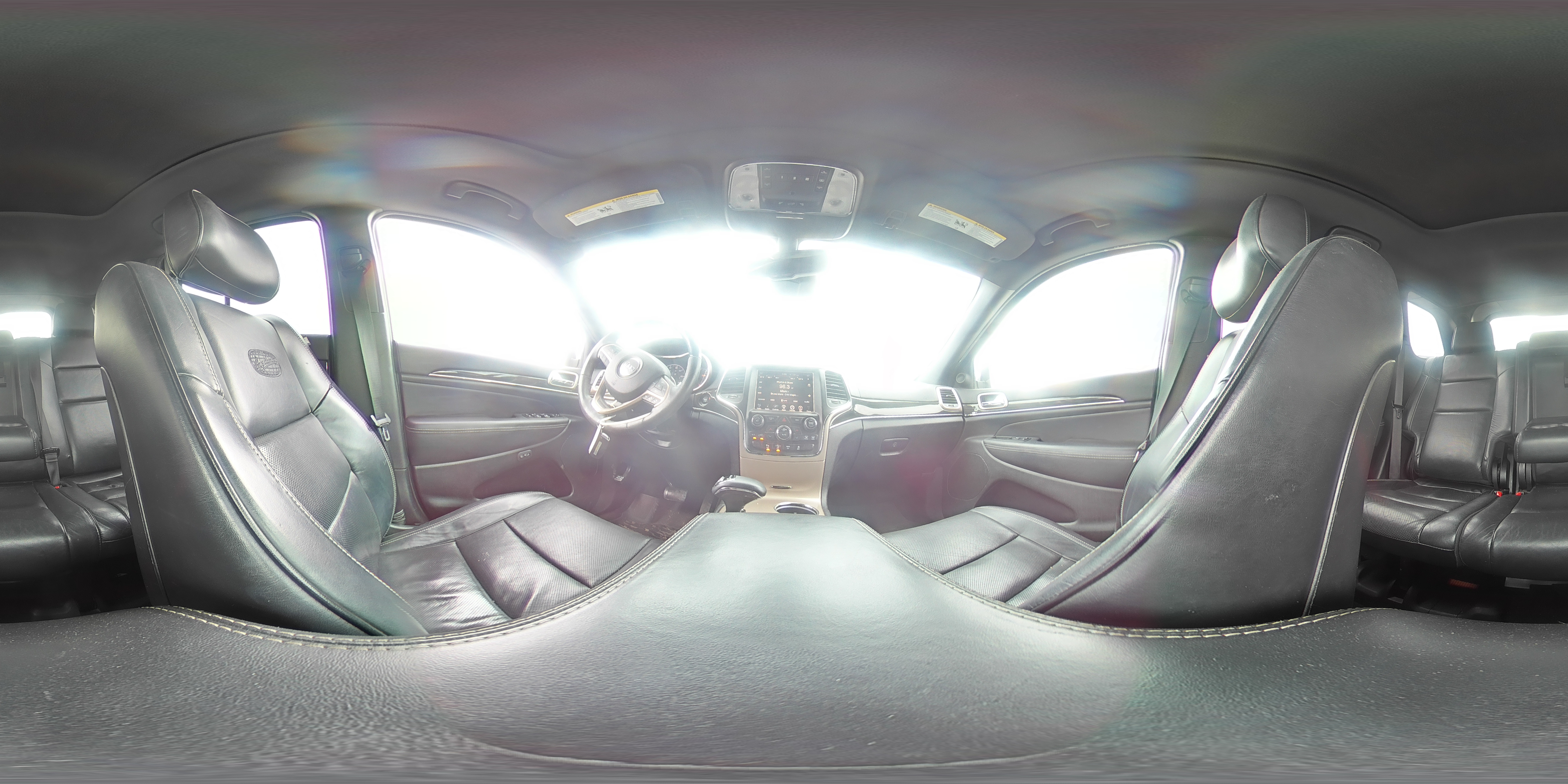 2015 Jeep Grand Cherokee Overland VIN: 1C4RJFCG2FC609937 Lot: 85643815