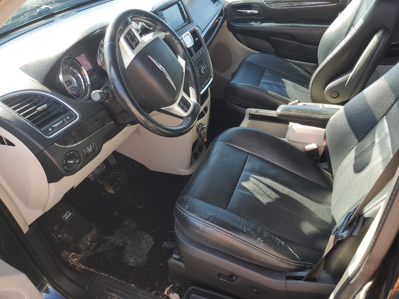 2015 Chrysler Town & Country Touring VIN: 2C4RC1BG9FR611092 Lot: 71677485