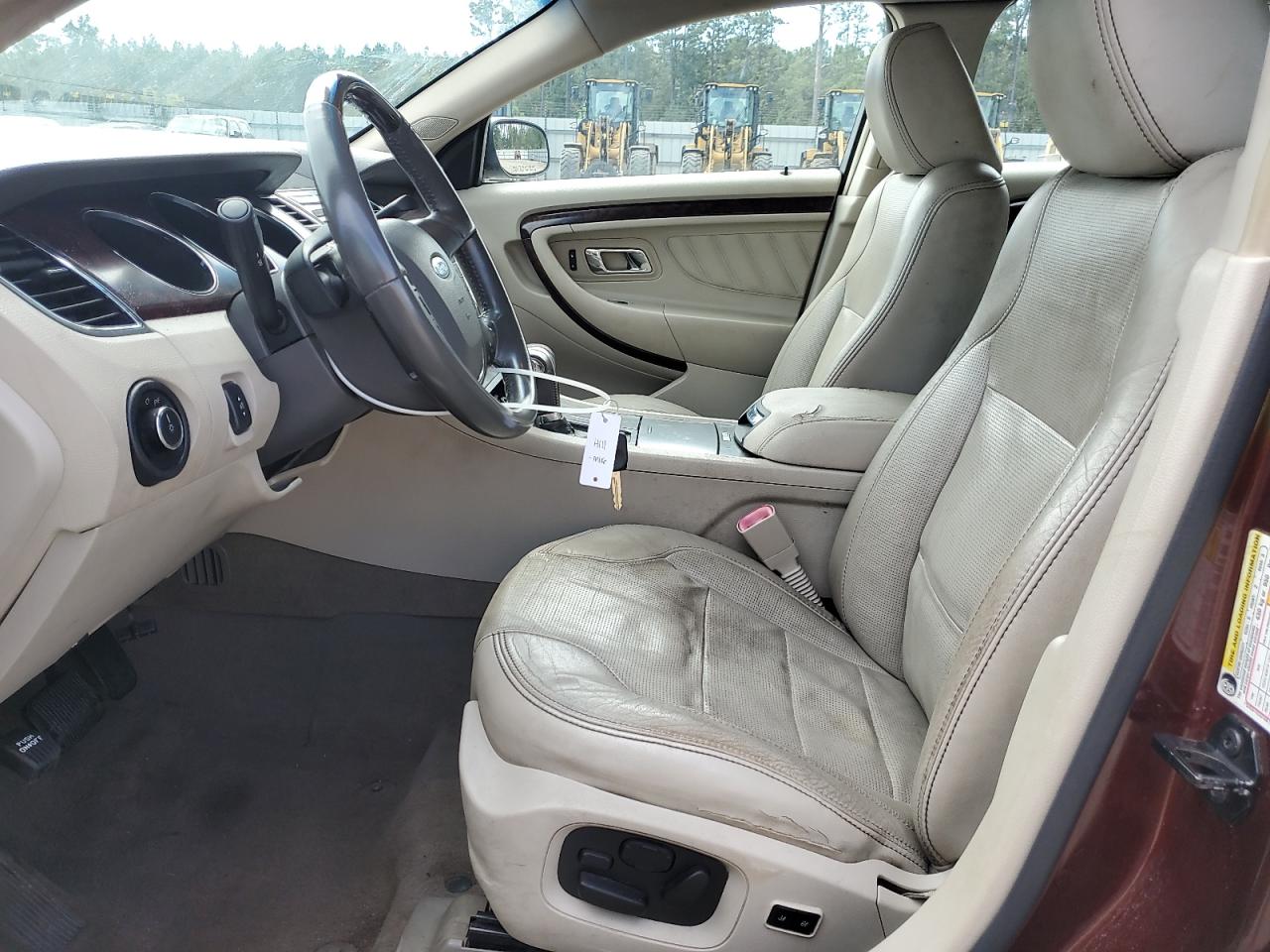 2010 Ford Taurus Limited VIN: 1FAHP2FW6AG163336 Lot: 84940245