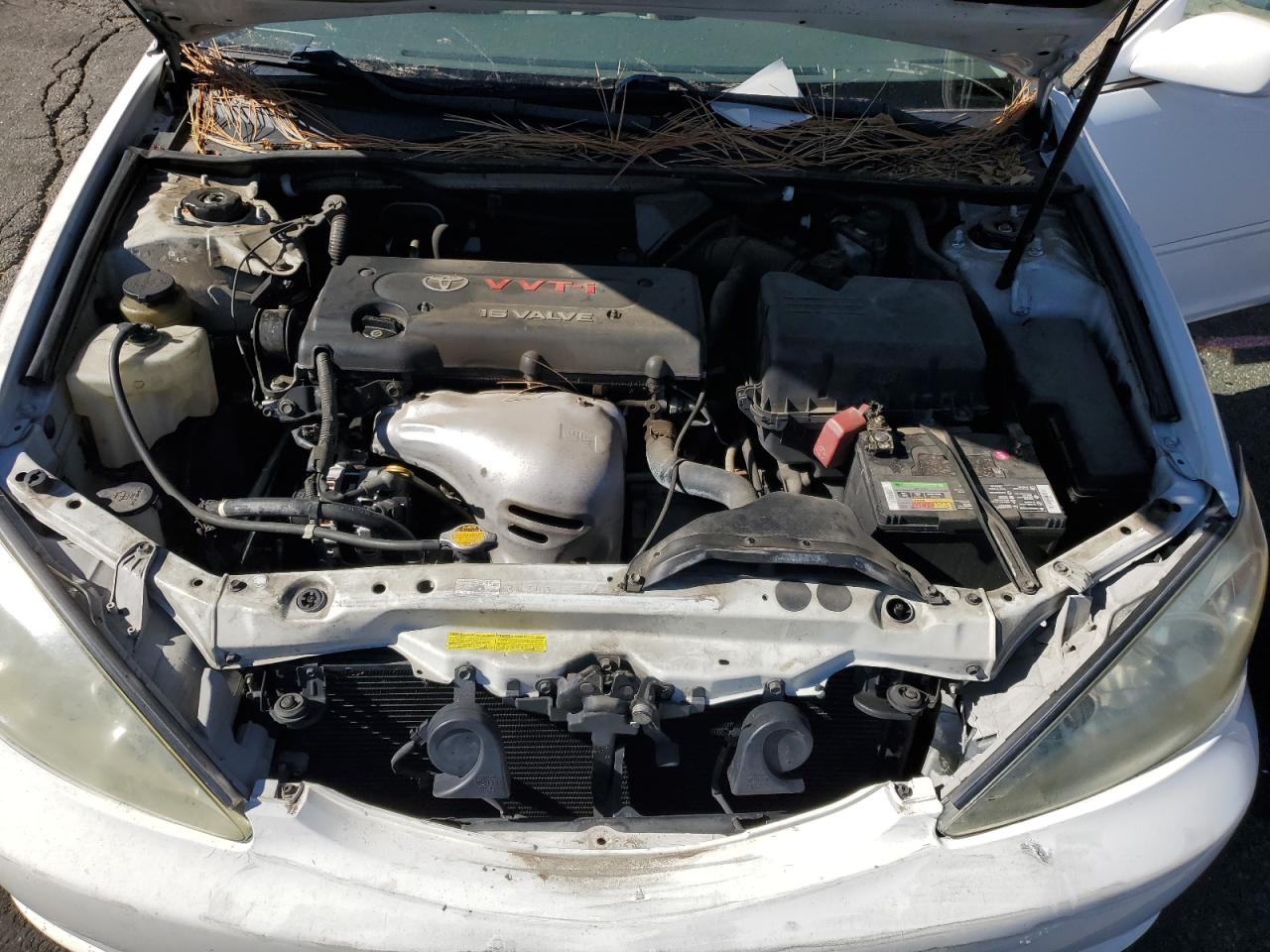 2004 Toyota Camry Le VIN: 4T1BE32K74U340136 Lot: 82675565