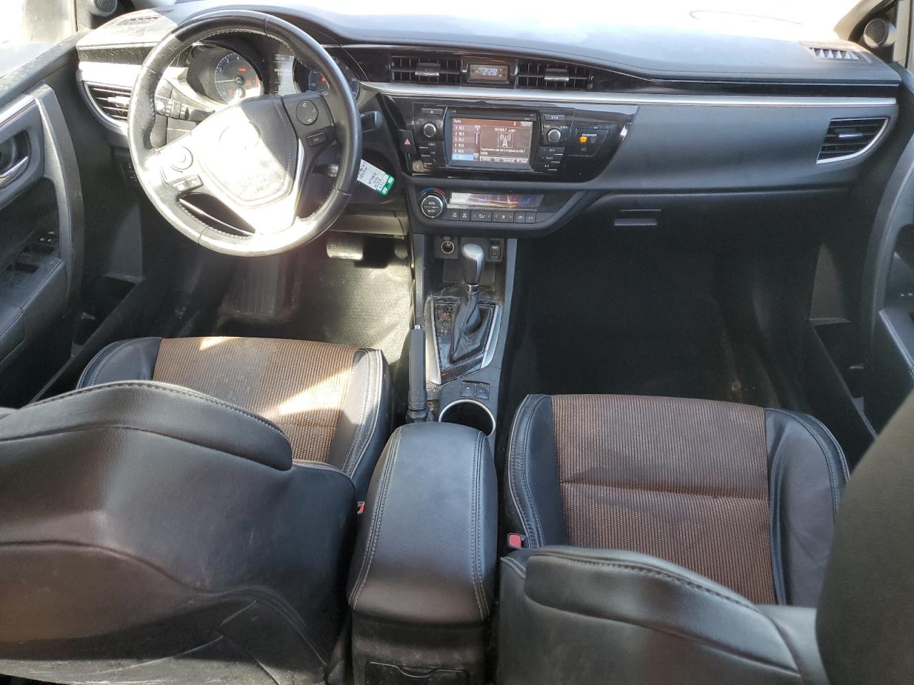 2016 Toyota Corolla L VIN: 5YFBURHE2GP406380 Lot: 82325735