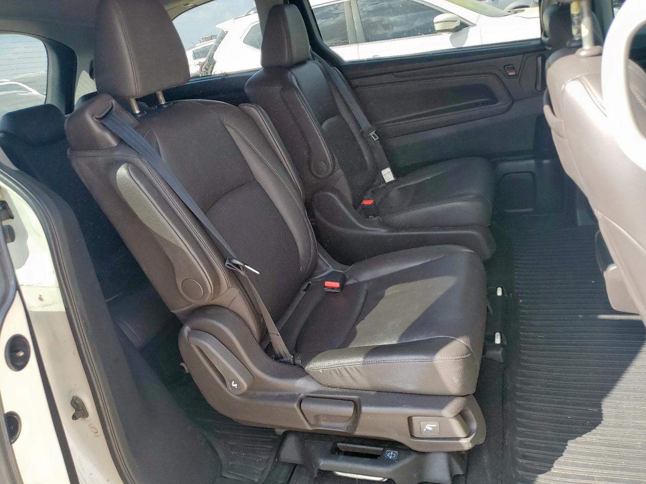 2018 Honda Odyssey Elite VIN: 5FNRL6H93JB017737 Lot: 84459025