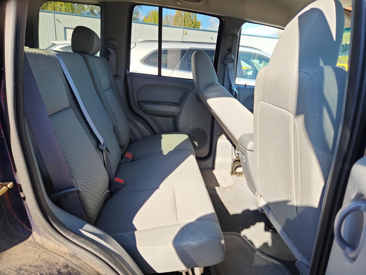 2006 Jeep Liberty Renegade VIN: 1J4GK38K96W190364 Lot: 80859425