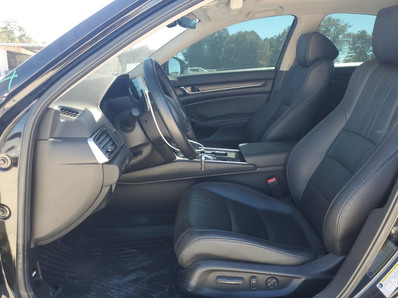 2021 Honda Accord Touring Hybrid VIN: 1HGCV3F98MA013456 Lot: 86236875