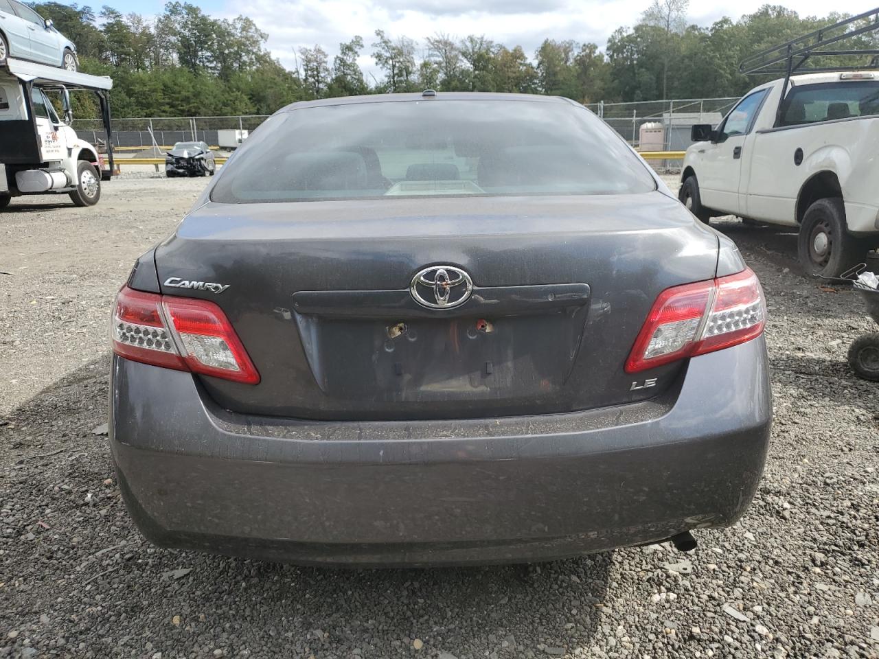 2010 Toyota Camry Base VIN: 4T4BF3EK5AR019237 Lot: 86339135