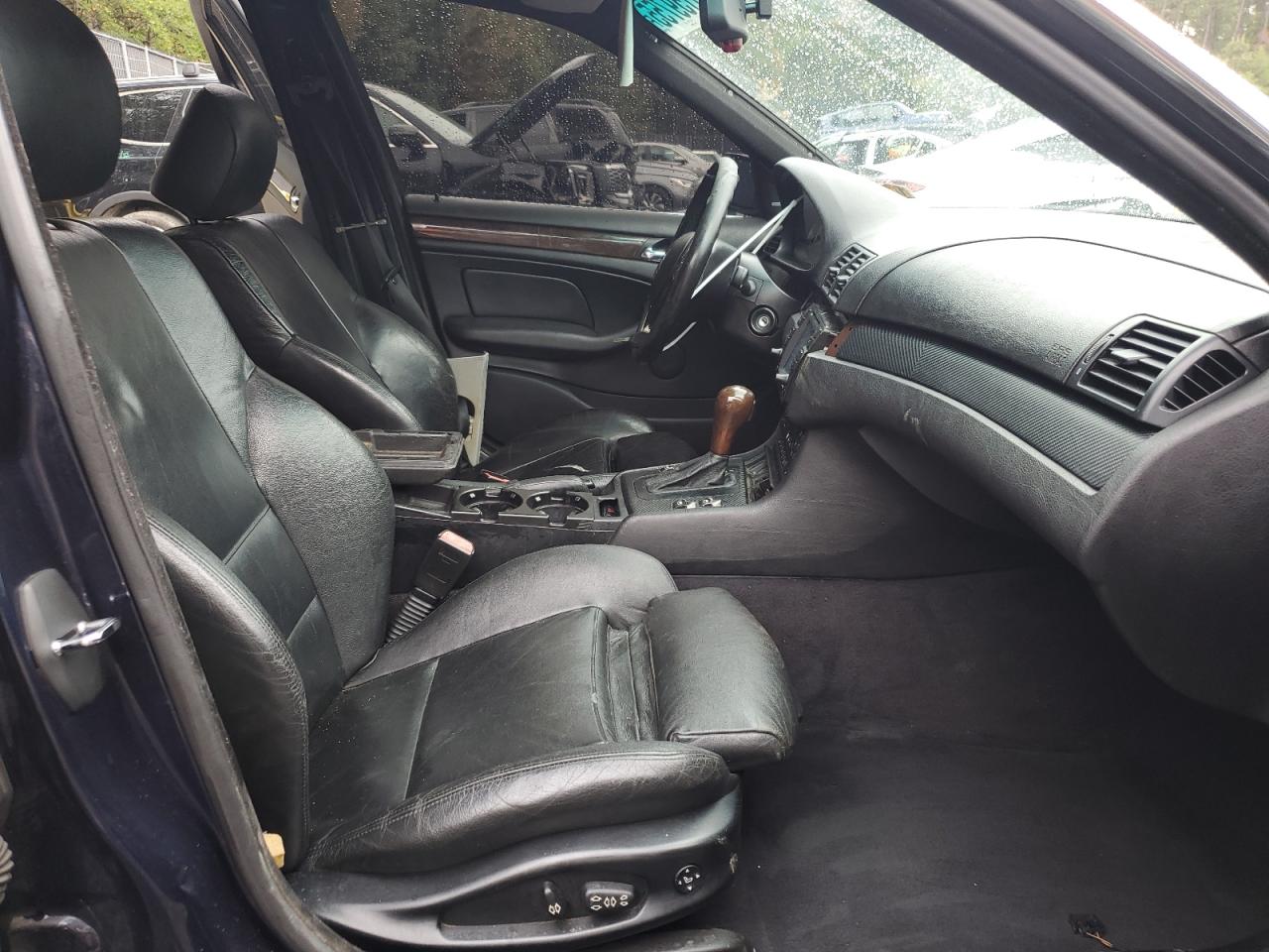 2003 BMW 330 Xi VIN: WBAEW53443PG20264 Lot: 85159755