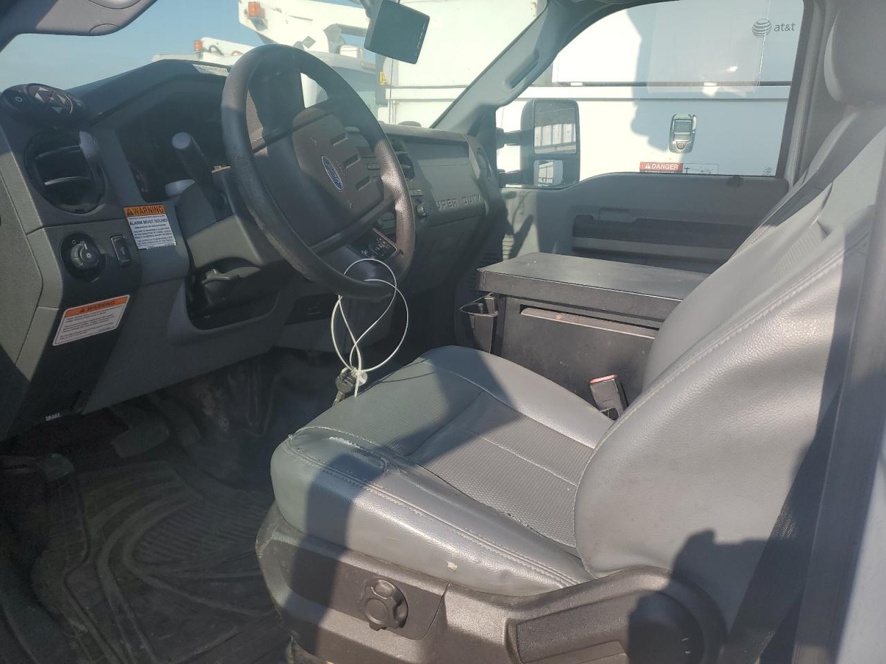 2015 Ford F450 Super Duty VIN: 1FDUF4GY8FEC05348 Lot: 88063585