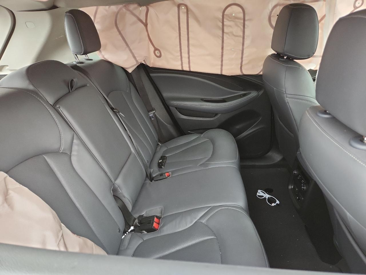 2019 Buick Envision Essence VIN: LRBFX2SA2KD094917 Lot: 89499485