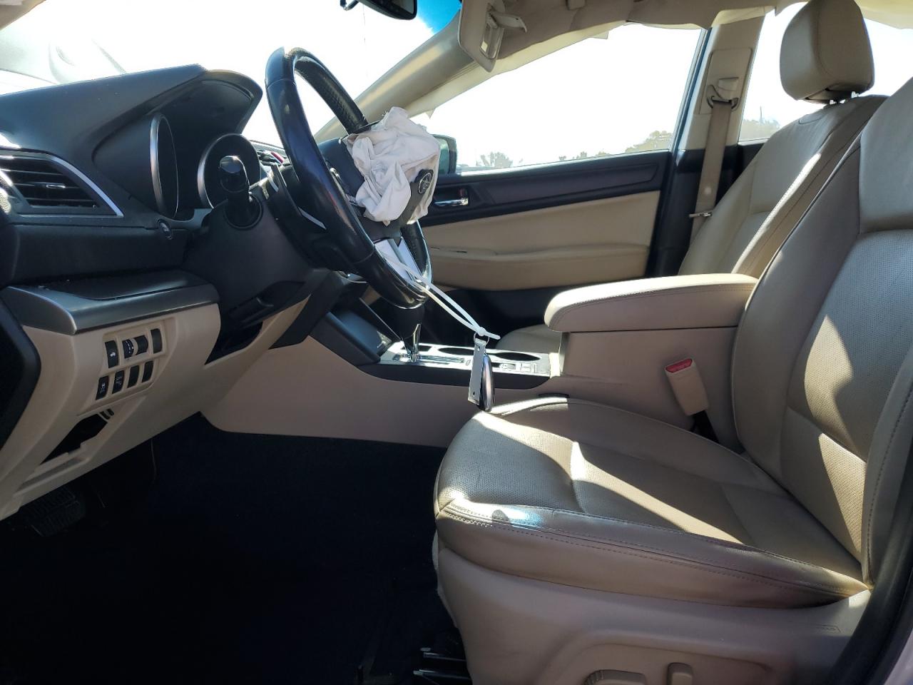 2017 Subaru Legacy 2.5I Limited VIN: 4S3BNAK65H3041123 Lot: 90242935