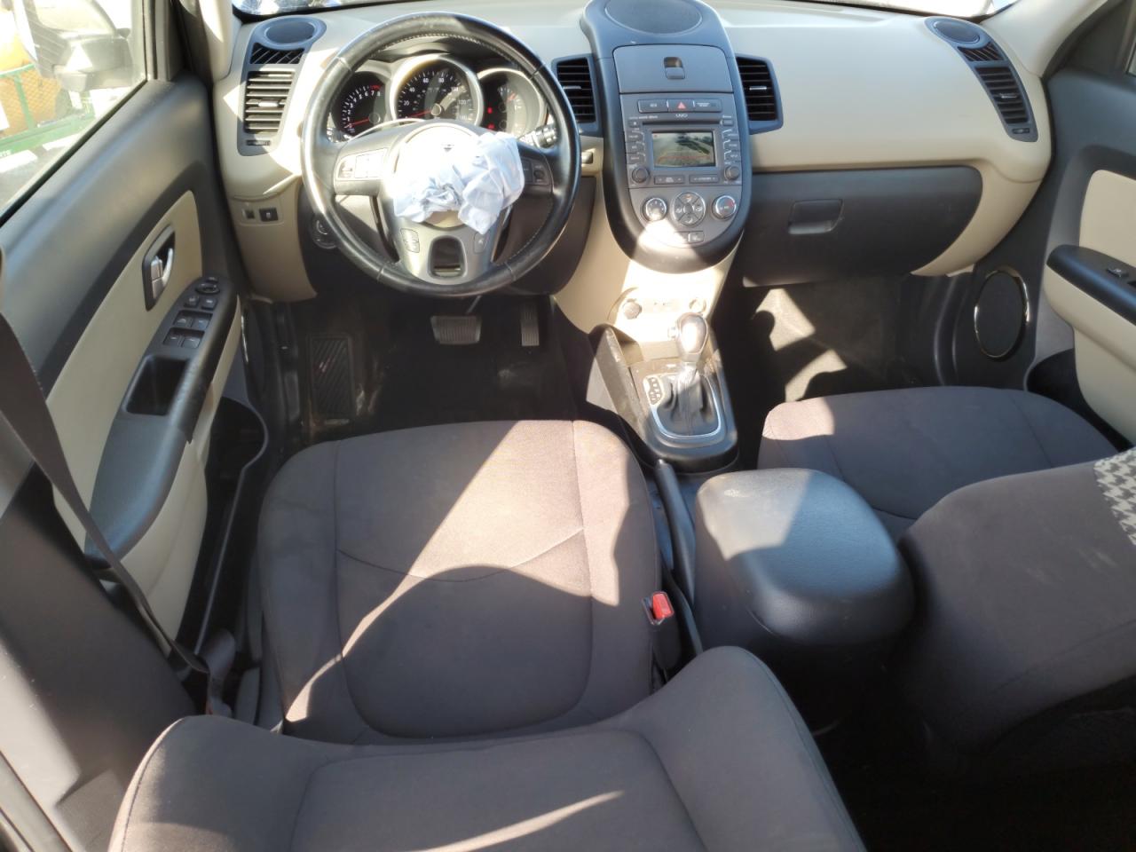 2013 Kia Soul + VIN: KNDJT2A61D7561993 Lot: 84272675