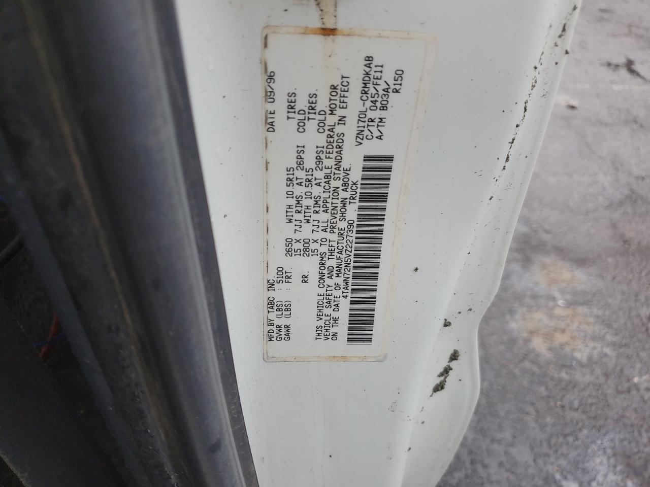 1997 Toyota Tacoma Xtracab VIN: 4TAWN72N5VZ227390 Lot: 84593855