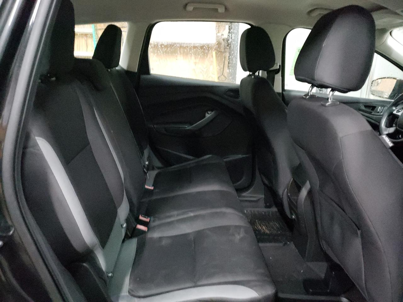 2015 Ford Escape S VIN: 1FMCU0F78FUA98598 Lot: 82385475