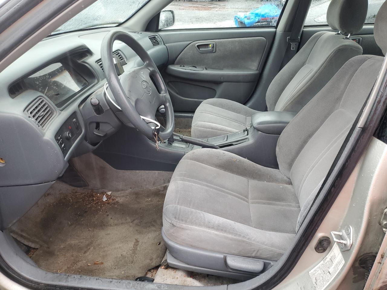 2000 Toyota Camry Ce VIN: 4T1BG22K6YU678234 Lot: 90092655