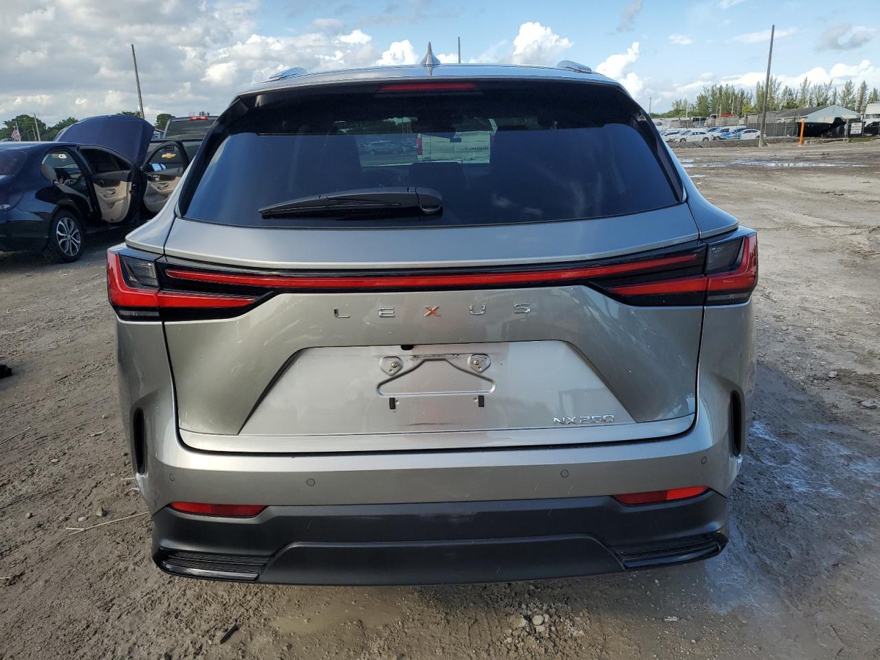 2025 Lexus Nx 250 Base VIN: 2T2ADCAZ2SC020133 Lot: 82772525