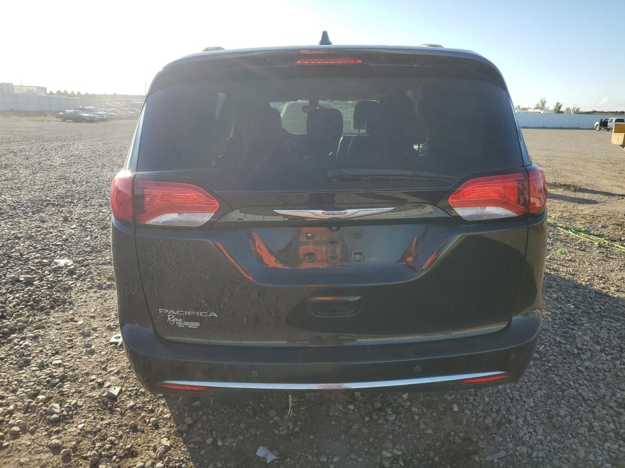 2017 Chrysler Pacifica Touring L VIN: 2C4RC1BG4HR788104 Lot: 82270275