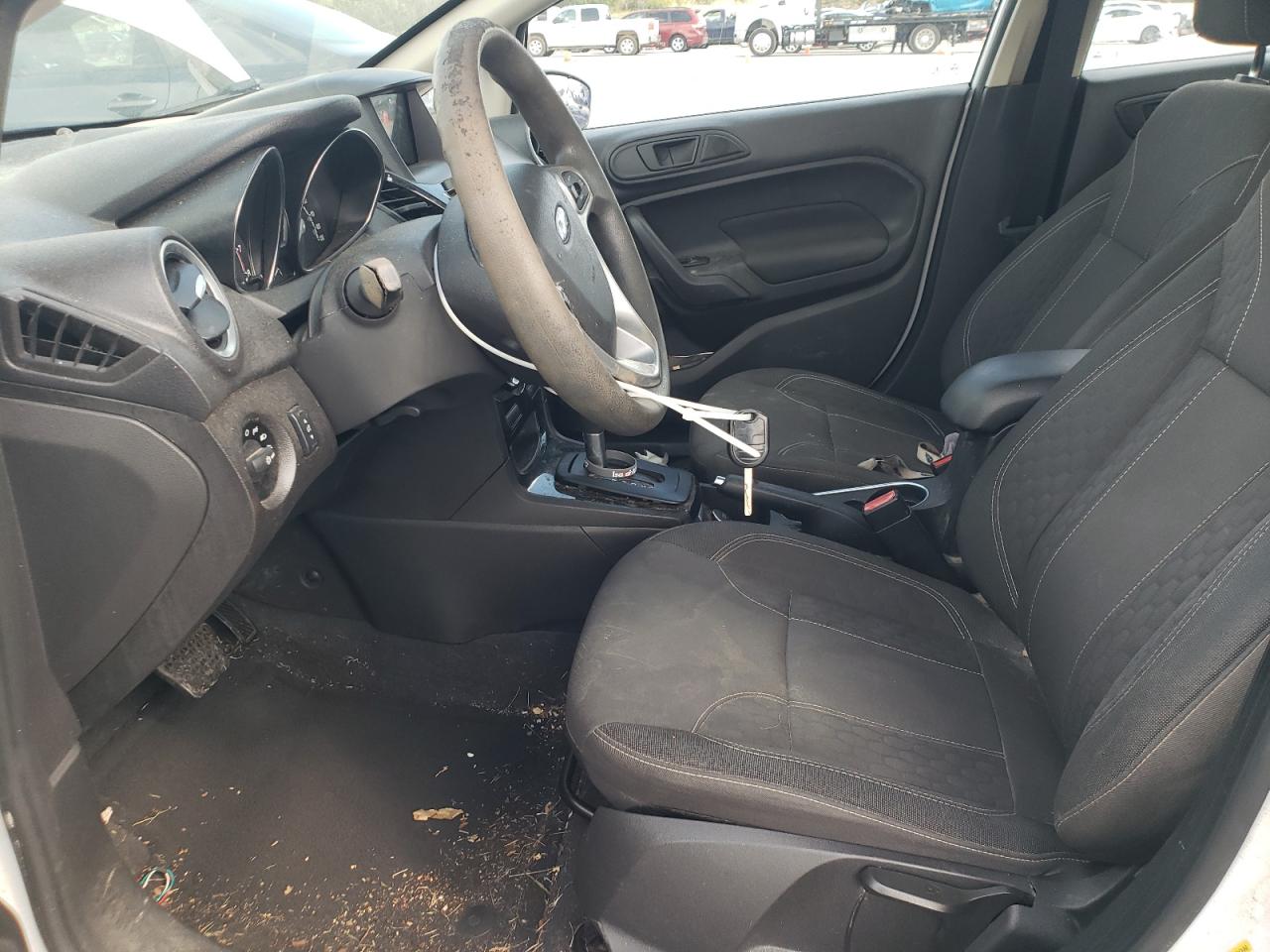 2019 Ford Fiesta Se VIN: 3FADP4BJ6KM106985 Lot: 82355625