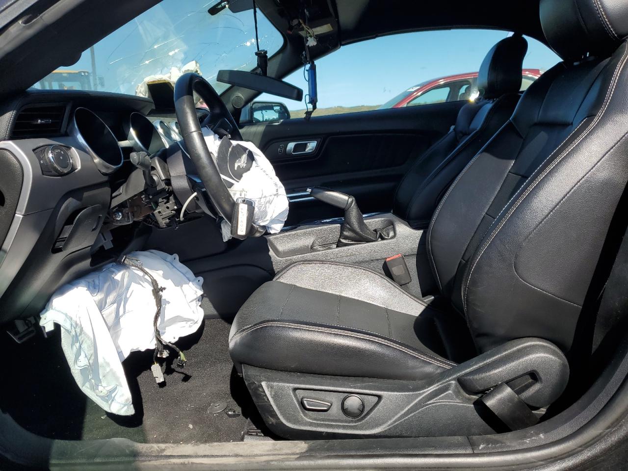 2020 Ford Mustang VIN: 1FATP8UH9L5125664 Lot: 81608035