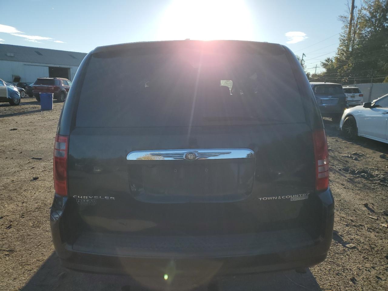 2010 Chrysler Town & Country Touring VIN: 2A4RR5D18AR310234 Lot: 82462855