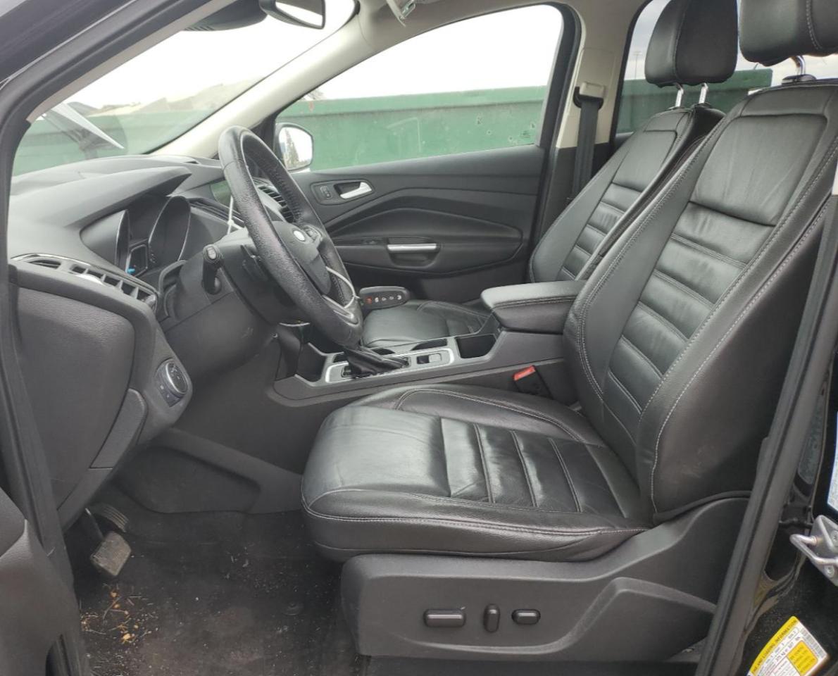 2017 Ford Escape Titanium VIN: 1FMCU9J93HUE06261 Lot: 90073155