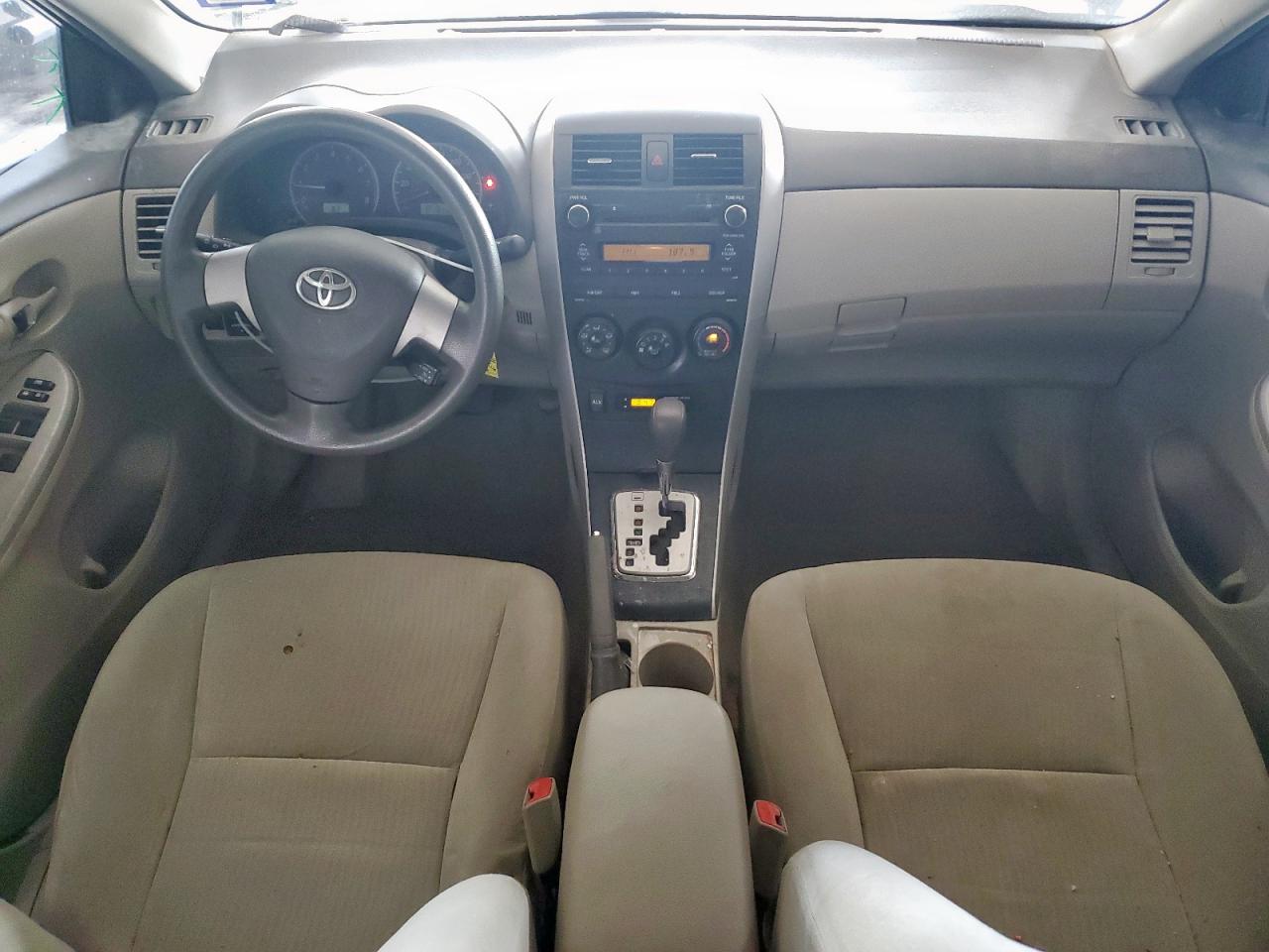 2010 Toyota Corolla Base VIN: 1NXBU4EE8AZ245059 Lot: 81962385