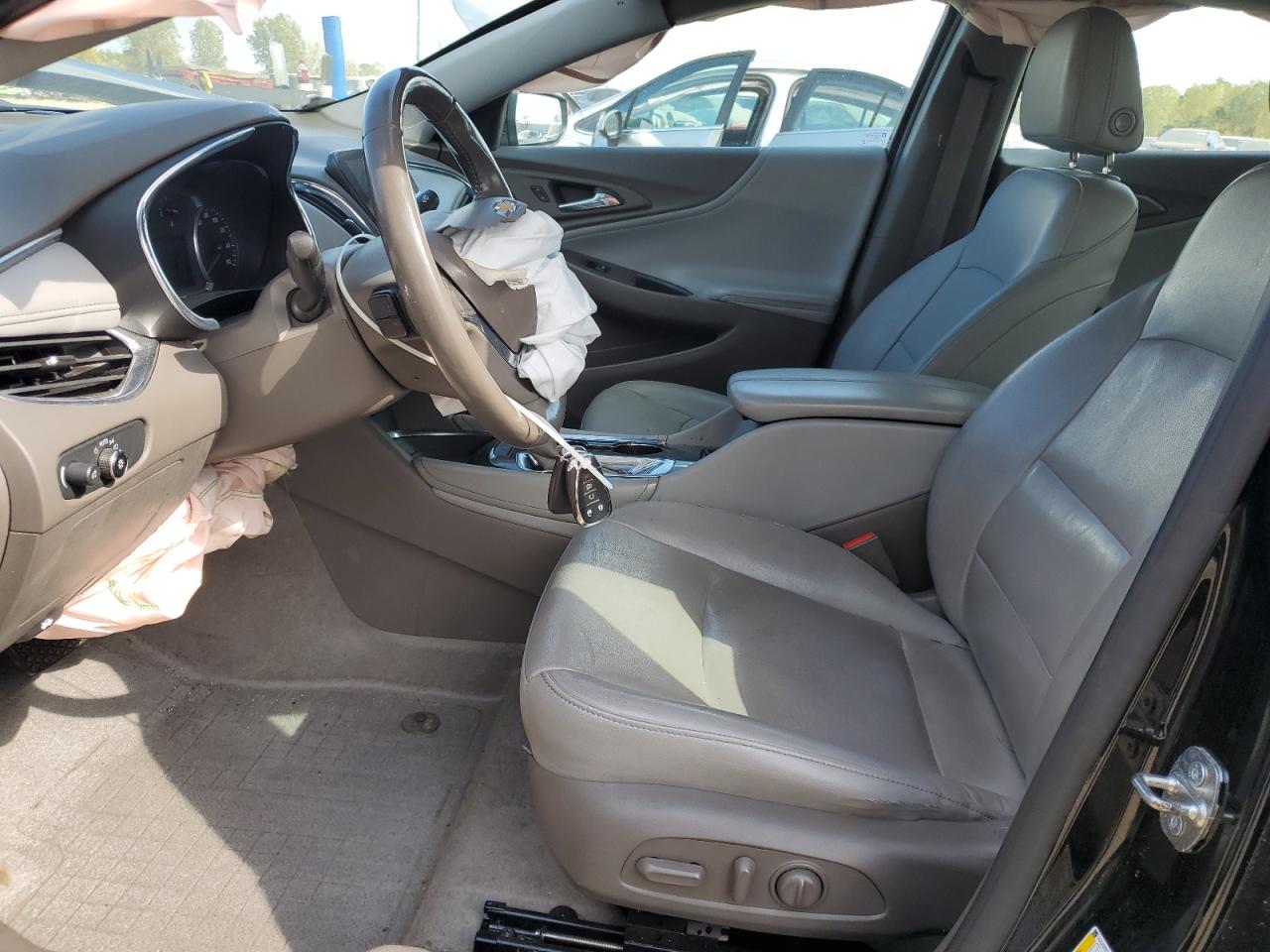 2018 Chevrolet Malibu Lt VIN: 1G1ZD5ST4JF282215 Lot: 85777945