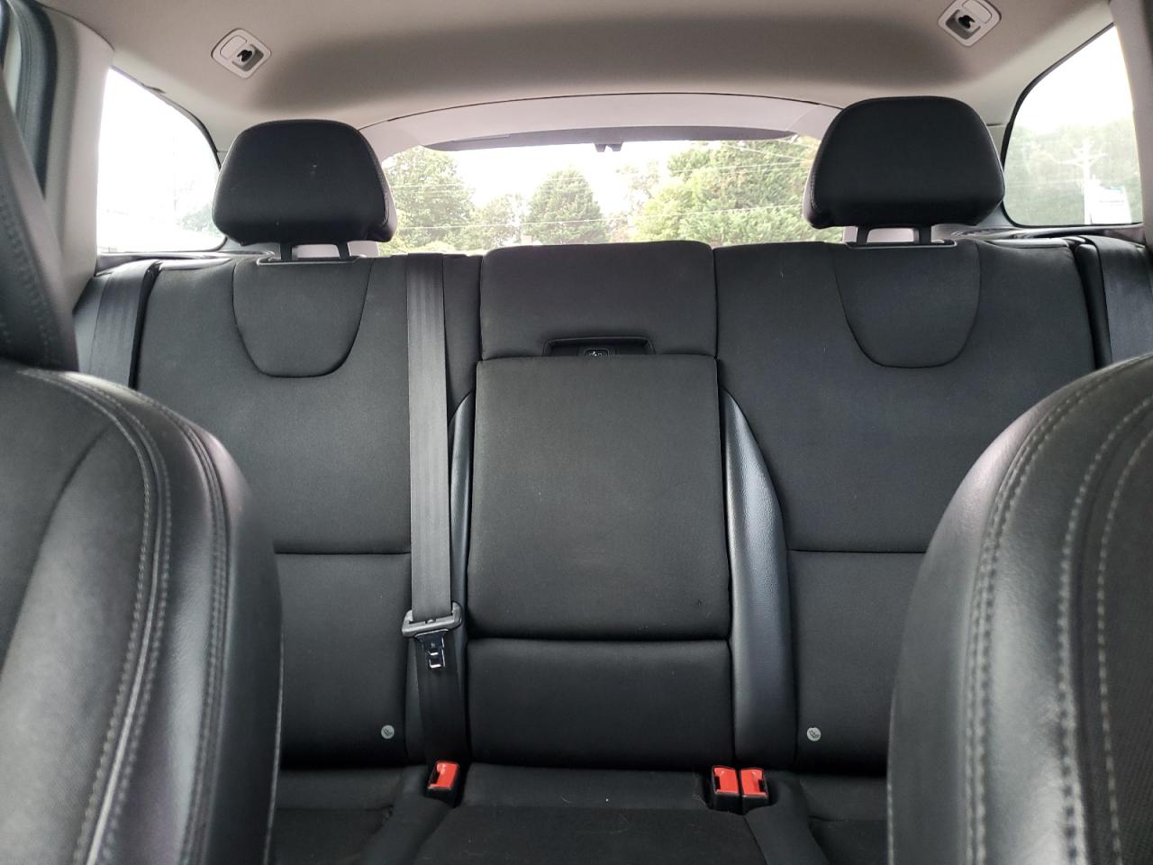 2017 Volvo Xc60 T5 VIN: YV440MDJ6H2083880 Lot: 82231215