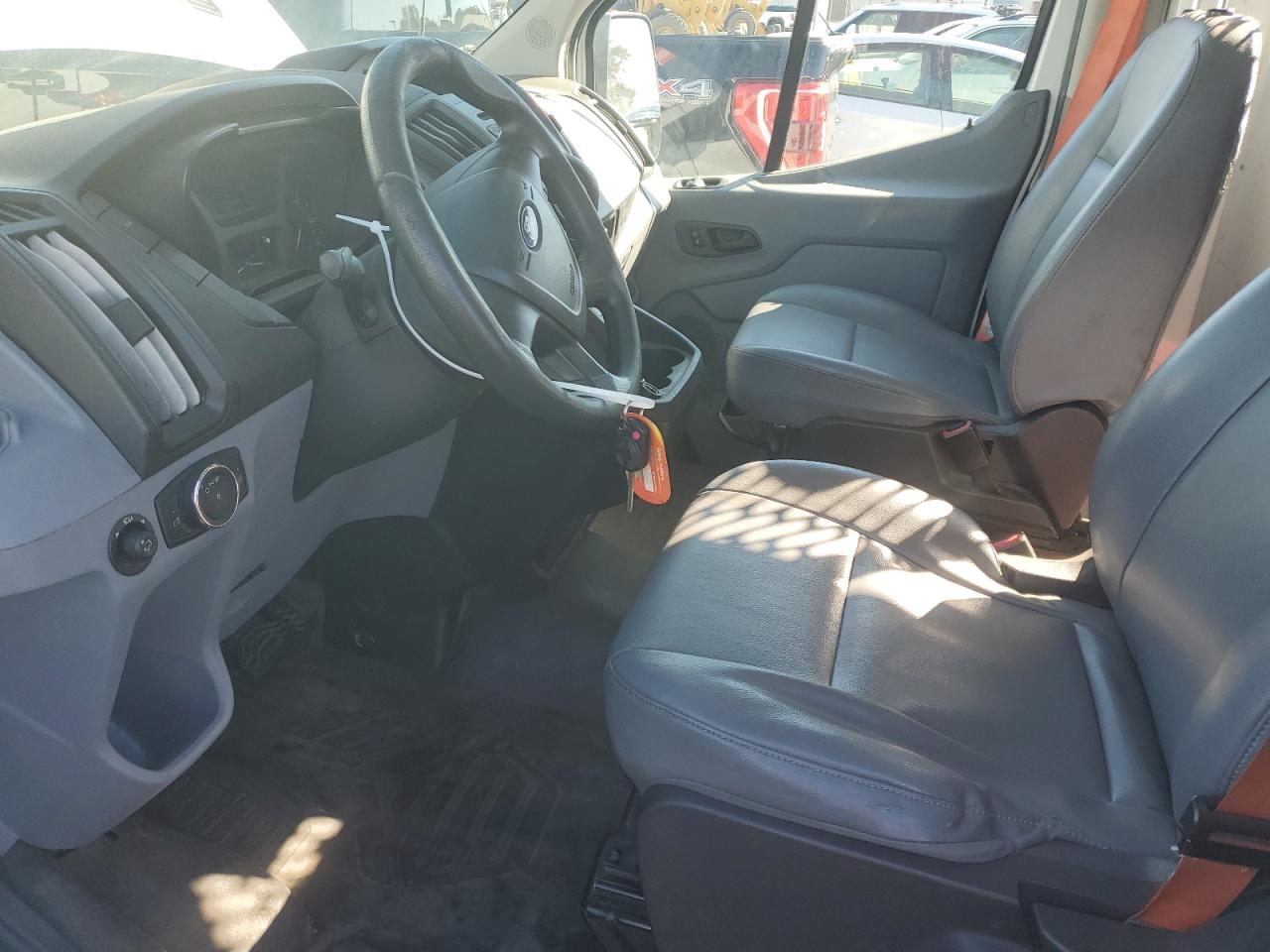 2019 Ford Transit T-150 VIN: 1FTYE2CM5KKB35741 Lot: 83860275