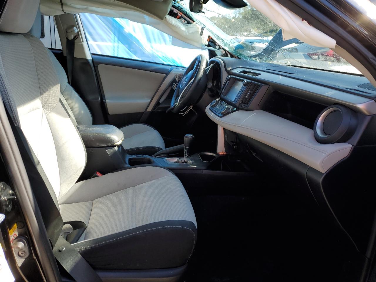 2017 Toyota Rav4 Xle VIN: 2T3WFREV1HW323580 Lot: 83768615