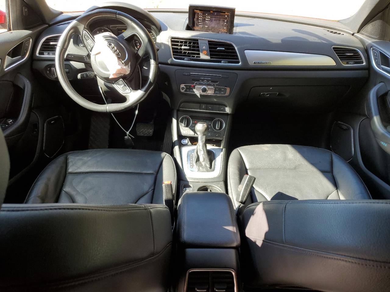 2018 Audi Q3 Premium Plus VIN: WA1JCCFS0JR019631 Lot: 90737015