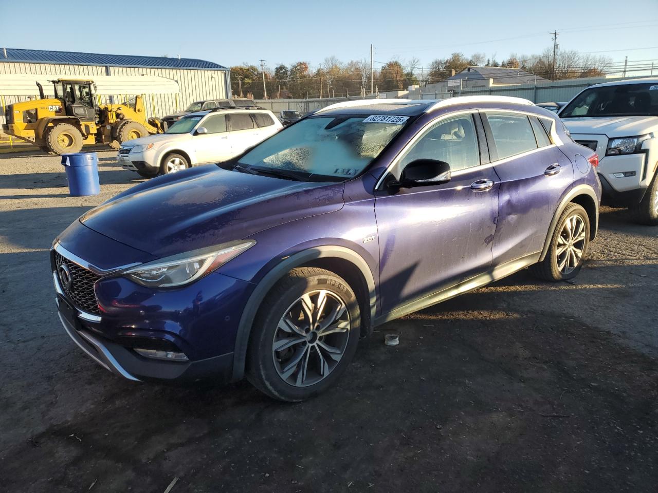 INFINITI QX30 2017. Lot# 82781725. VIN SJKCH5CR2HA027930. Photo 1