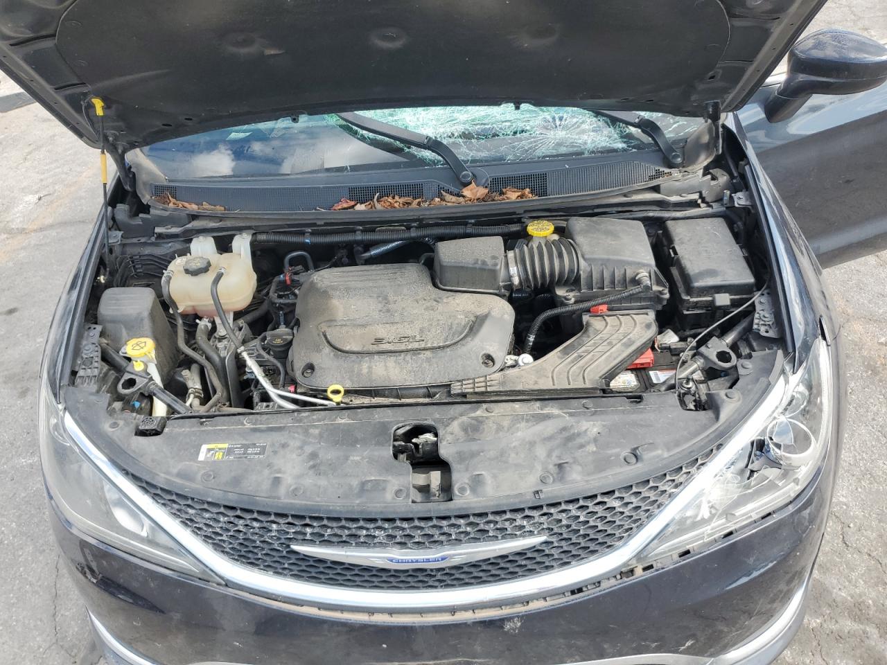 2020 Chrysler Pacifica Touring VIN: 2C4RC1FG0LR230396 Lot: 85767475