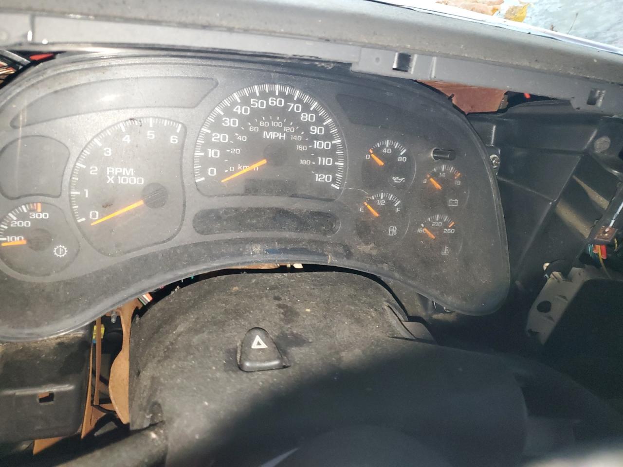 2000 GMC Sierra K2500 Heavy Duty VIN: 1GTHK23U44F207517 Lot: 85748835