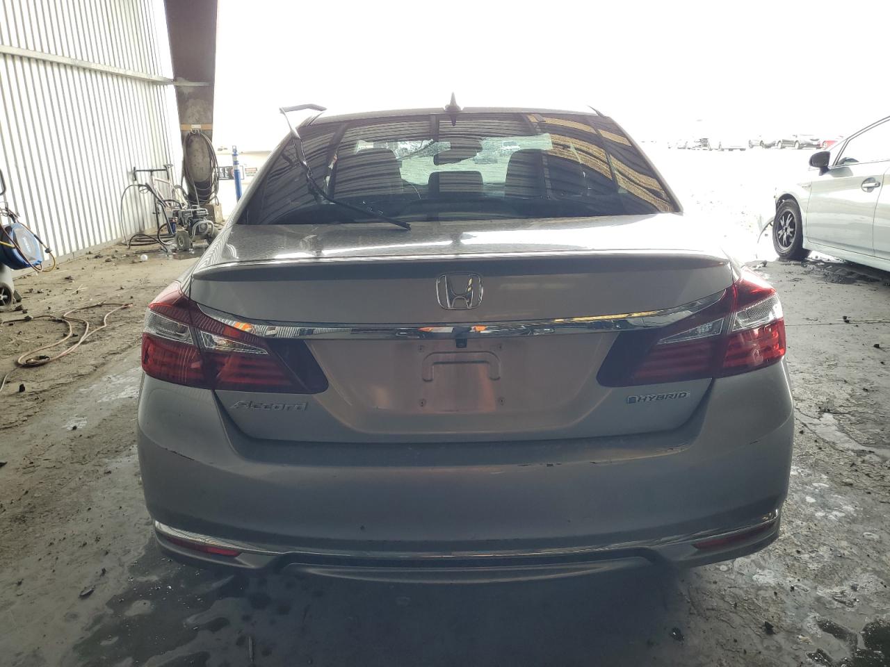 2017 Honda Accord Hybrid Exl VIN: JHMCR6F56HC025082 Lot: 81887865