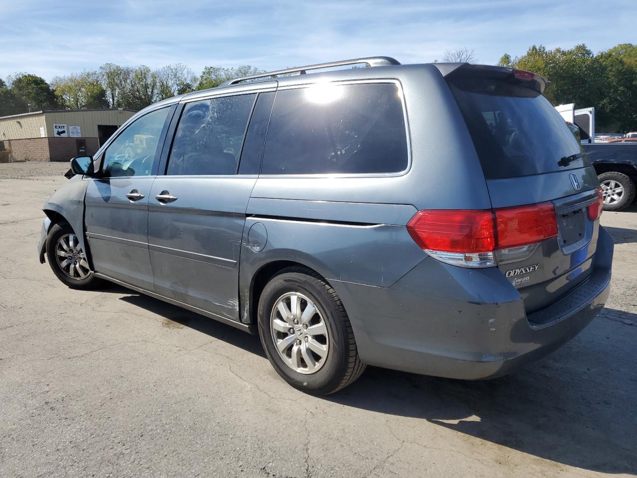 2010 Honda Odyssey Ex VIN: 5FNRL3H51AB073042 Lot: 84806825