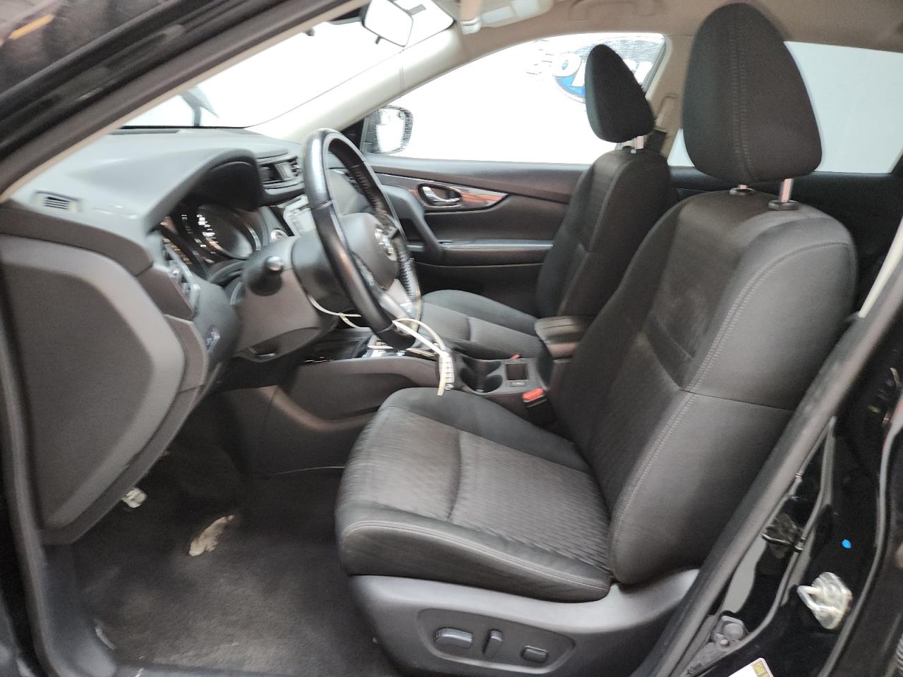 2020 Nissan Rogue S VIN: JN8AT2MV8LW115075 Lot: 85693405