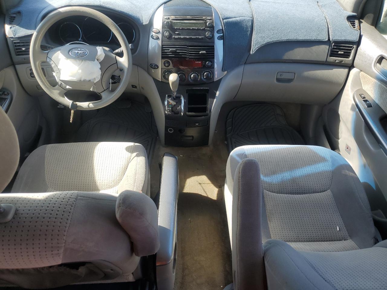 2008 Toyota Sienna Ce VIN: 5TDZK23C68S190527 Lot: 82192885