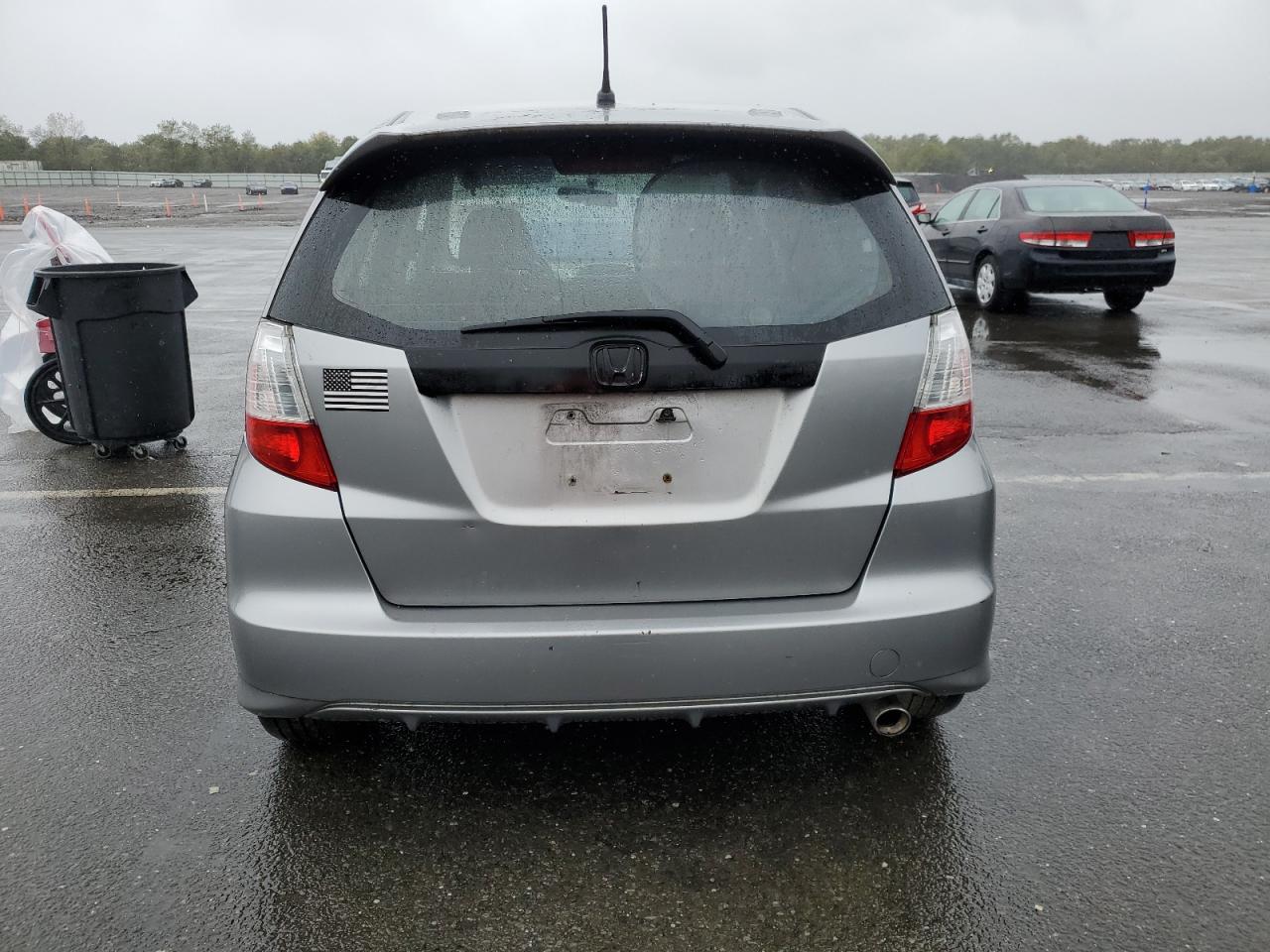 2009 Honda Fit Sport VIN: JHMGE88489S018283 Lot: 86486015