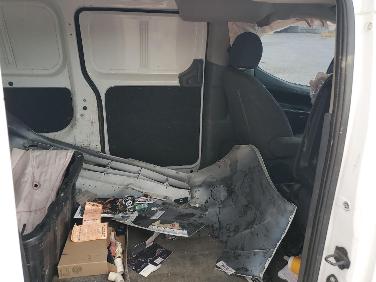 2015 Nissan Nv200 2.5S VIN: 3N6CM0KN0FK690034 Lot: 85533135