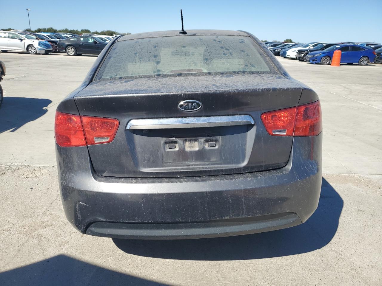 2011 Kia Forte Ex VIN: KNAFU4A20B5418633 Lot: 87296295