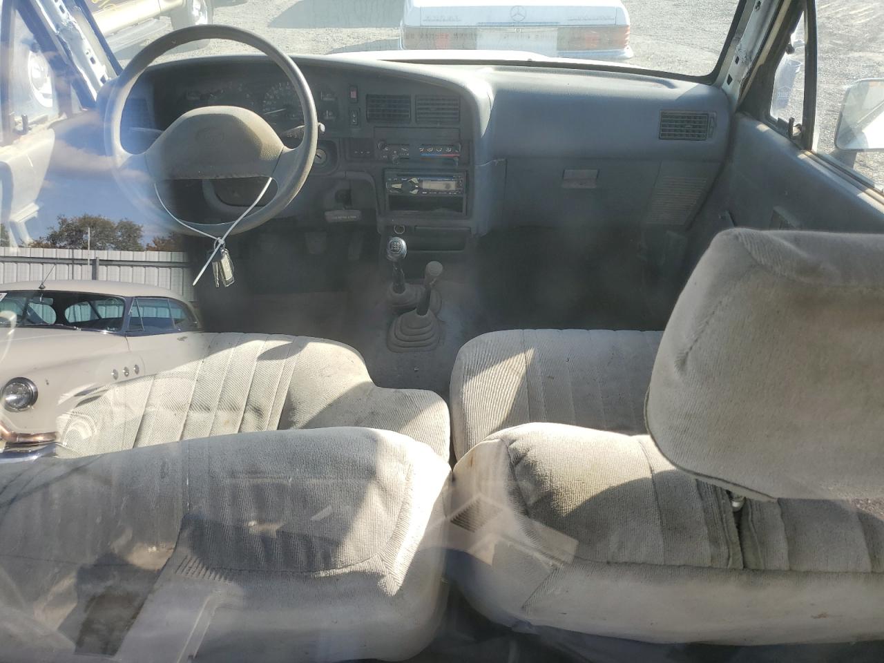 1994 Toyota Pickup 1/2 Ton Extra Long Wheelbase Dx VIN: 4TAVN13D4RZ213310 Lot: 85549465